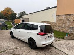 Weiß Gebraucht 2018 Opel Zafira Van / Kleinbus | 9.000 € (Guter Preis)