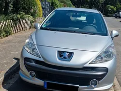 Silber Gebraucht 2008 Peugeot 207 Urban Move Limousine | 3.500 € (Fairer Preis)