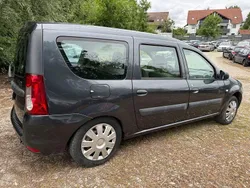 Grau "comete" Gebraucht 2010 Dacia Logan MCV Kombi | 1.300 € (Superpreis)