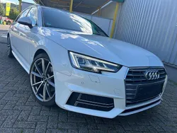 Weiß Gebraucht 2016 Audi A4 S-Line Limousine | 17.450 € (Superpreis)