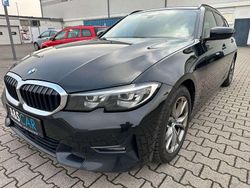 Schwarz Gebraucht 2019 BMW 320 Sport Line Kombi | 16.300 € (Fairer Preis)