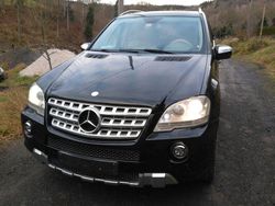 Schwarz Gebraucht 2012 Mercedes ML350 SUV | 11.999 €