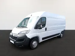 Eisweiß Gebraucht 2023 Citroën Jumper Start Van / Kleinbus | 26.990 € (Fairer Preis)
