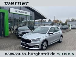 Brilliantsilber Gebraucht 2024 Skoda Fabia Selection Kleinwagen | 17.990 € (Fairer Preis)