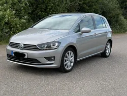 Silber Gebraucht 2015 VW Golf Sportsvan Highline Van / Kleinbus | 14.850 € (Fairer Preis)