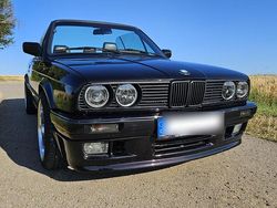 Schwarz Gebraucht 1991 BMW 325 Cabriolet Cabrio | 21.500 €