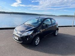 Schwarz Gebraucht 2015 Ford Ka Titanium Kleinwagen | 5.200 € (Fairer Preis)