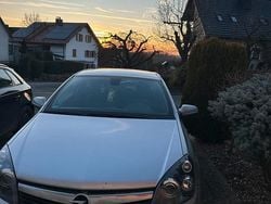 Grau Gebraucht 2009 Opel Astra Kleinwagen | 1.650 € (Guter Preis)
