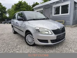 Silber Gebraucht 2012 Skoda Fabia Active Kombi | 2.999 € (Guter Preis)