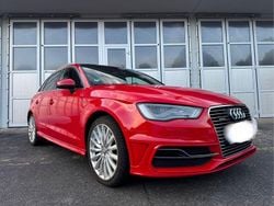 Rot Gebraucht 2014 Audi e-tron Ambiente SUV | 15.999 €