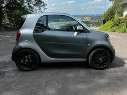 Grau Gebraucht 2015 Smart ForTwo Coupé Kleinwagen | 9.450 €