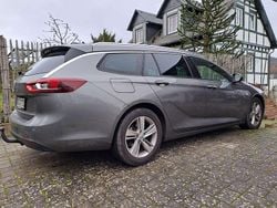 Grau Gebraucht 2019 Opel Insignia Country Tourer Kombi | 13.950 € (Guter Preis)