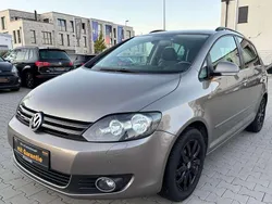 Kaschmirbraun metallic Gebraucht 2014 VW Golf Plus Cross Life Van / Kleinbus | 8.990 € (Fairer Preis)