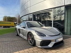 Silber Gebraucht 2022 Porsche Cayman GT4 Coupé | 115.500 € (Fairer Preis)