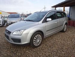 Silber Gebraucht 2007 Ford Focus Fun X Kombi | 1.300 € (Superpreis)