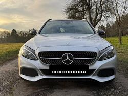 Silber Gebraucht 2014 Mercedes C300 Avantgarde Kombi | 17.000 €