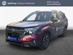 Crimson red pearl Gebraucht 2025 Subaru Forester Platinum SUV | 39.990 € (Guter Preis)