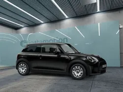 Schwarz Gebraucht 2022 Mini Cooper S Essential Kleinwagen | 17.290 € (Guter Preis)