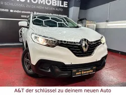 Weiß Gebraucht 2017 Renault Kadjar Life SUV | 12.290 € (Fairer Preis)