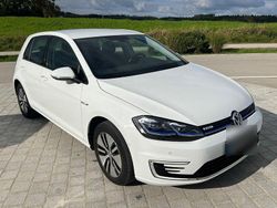 Weiß Gebraucht 2019 VW e-Golf Pure Kleinwagen | 14.300 € (Fairer Preis)