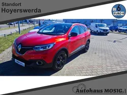 Rot schwarz Gebraucht 2017 Renault Kadjar Crossborder SUV | 13.999 € (Fairer Preis)