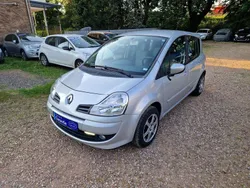Platingrau Gebraucht 2008 Renault Grand Modus Van / Kleinbus | 5.555 € (Etwas zu teuer)