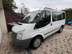 Weiß Gebraucht 2012 Ford Transit Tourneo Van / Kleinbus | 10.800 €