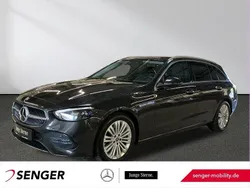 Grau Gebraucht 2023 Mercedes C300 Avantgarde Limousine | 40.720 € (Superpreis)