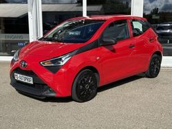 Rot Gebraucht 2021 Toyota Aygo Business Edition Kleinwagen | 8.940 € (Fairer Preis)