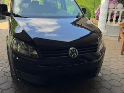 Schwarz Gebraucht 2014 VW Caddy Van / Kleinbus | 13.000 €