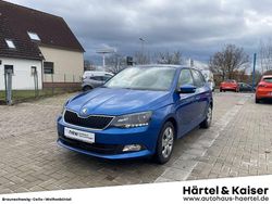Raceblau metallic, raceblau metallic (blau) Gebraucht 2016 Skoda Fabia Joy Kleinwagen | 9.490 € (Fairer Preis)