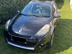 Schwarz Gebraucht 2010 Renault Clio II Night&Day Limousine | 4.500 € (Teuer)