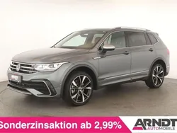 Platinum grey Gebraucht 2024 VW Tiguan Allspace R-line SUV | 45.984 € (Fairer Preis)