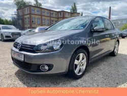 Grau Gebraucht 2010 VW Golf VI Team Limousine | 5.858 € (Fairer Preis)