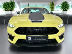 Gelb (grabbergelb mit design) Gebraucht 2022 Ford Mustang Mach 1 Coupé | 59.990 €