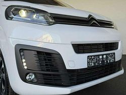 Weiß Gebraucht 2024 Citroën Spacetourer Feel Van | 38.970 € (Fairer Preis)