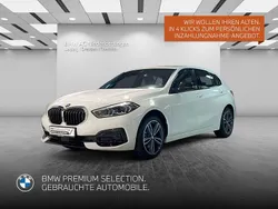 Weiß Gebraucht 2024 BMW 118 Comfort Edition Kleinwagen | 31.408 € (Teuer)
