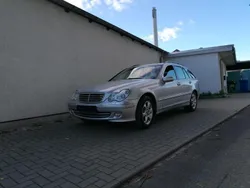 Silber Gebraucht 2004 Mercedes C200 Kombi | 2.500 € (Fairer Preis)