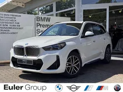 Weiß Gebraucht 2025 BMW iX1 M Sport SUV | 51.350 € (Teuer)