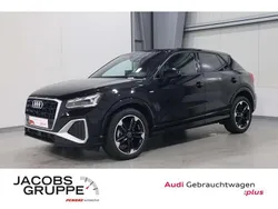 Mythosschwarz Gebraucht 2025 Audi Q2 S-Line SUV | 35.420 € (Teuer)