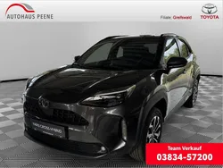 Grau Neu 2025 Toyota Yaris Cross SUV | 31.660 € (Etwas zu teuer)