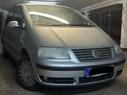 Grau Gebraucht 2004 VW Sharan Van / Kleinbus | 1.690 € (Guter Preis)