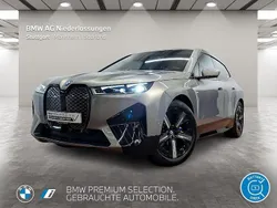 Grau Gebraucht 2023 BMW iX Sport Line SUV | 53.490 € (Fairer Preis)