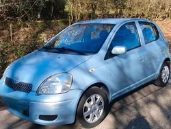 Blau Gebraucht 2004 Toyota Yaris Kleinwagen | 2.400 € (Fairer Preis)