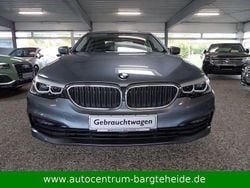 Grau Gebraucht 2020 BMW 520 Sport Line Limousine | 27.990 € (Guter Preis)
