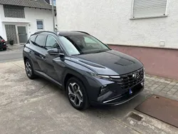 Grau Gebraucht 2022 Hyundai Tucson SUV | 29.799 € (Guter Preis)