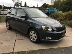 Grau Gebraucht 2017 Skoda Fabia Cool Edition Limousine | 8.990 € (Guter Preis)