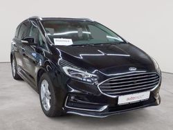 Obsidianschwarz metallic Gebraucht 2022 Ford S-MAX Titanium Van / Kleinbus | 19.590 € (Guter Preis)