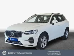 Weiß Gebraucht 2022 Volvo XC60 Momentum SUV | 37.950 € (Superpreis)