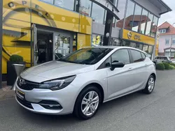 Argonsilber metallic Gebraucht 2021 Opel Astra Edition Limousine | 13.990 € (Fairer Preis)